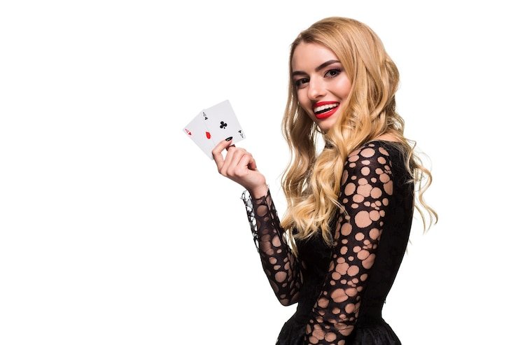 Perbandingan tampilan meja live dealer wd189 di aplikasi Android dan browser mobile